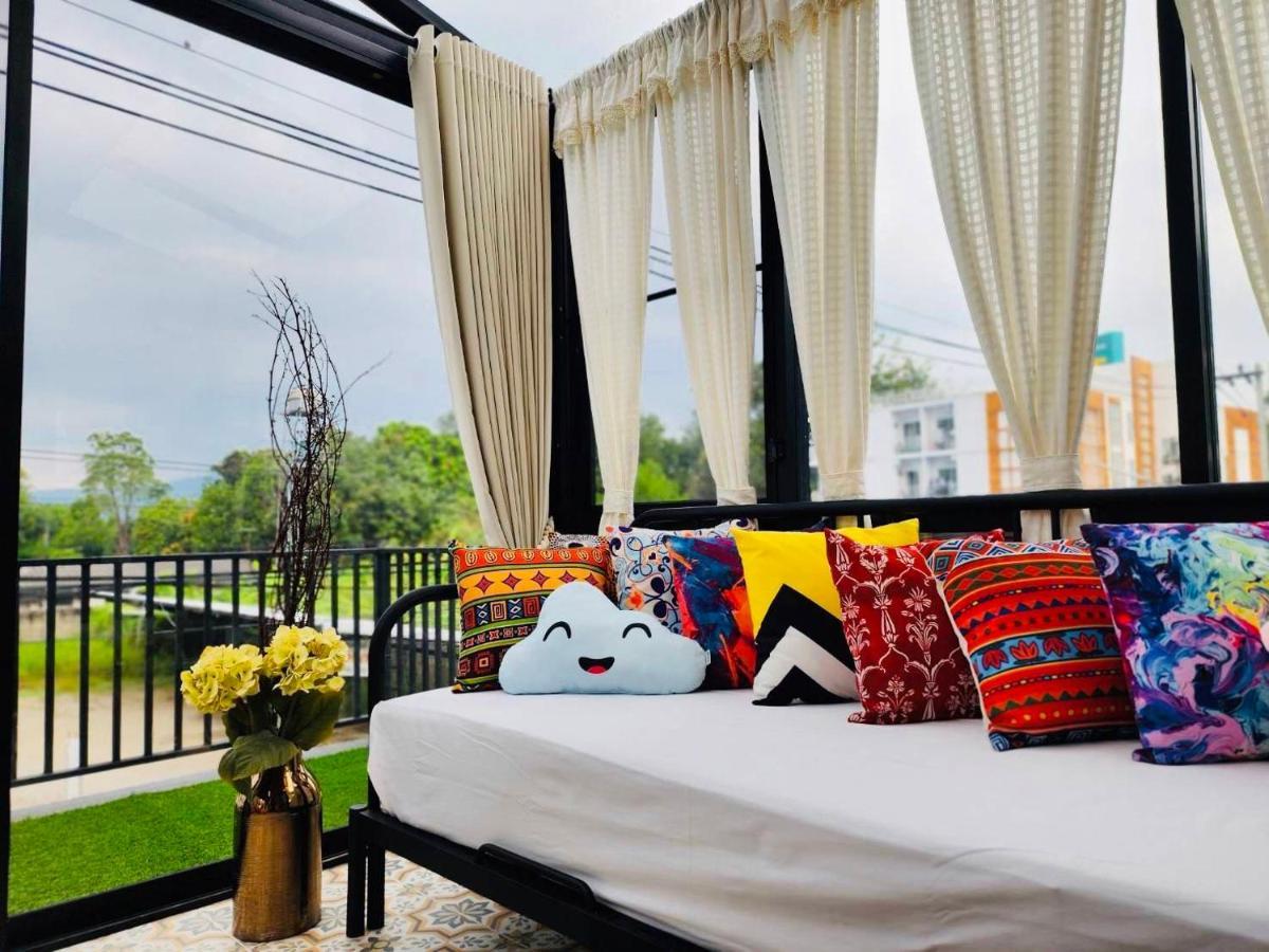 Capital O 75422 Million Pillows チエンマイ エクステリア 写真