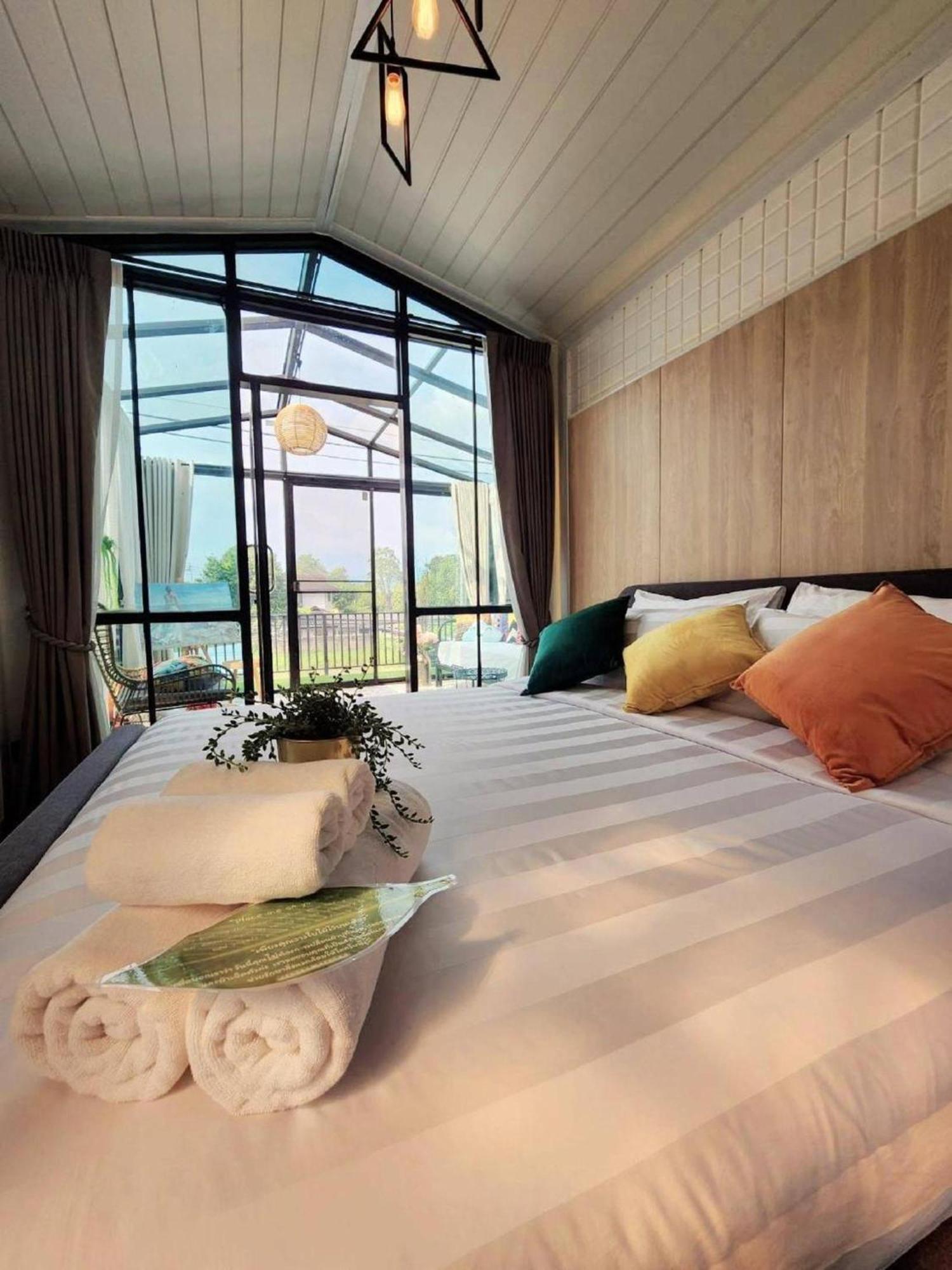 Capital O 75422 Million Pillows チエンマイ エクステリア 写真