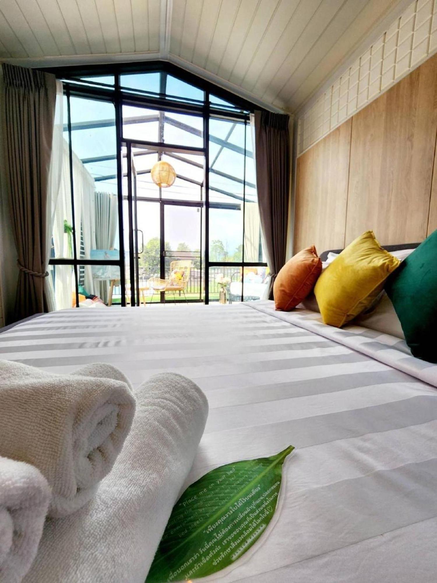 Capital O 75422 Million Pillows チエンマイ エクステリア 写真